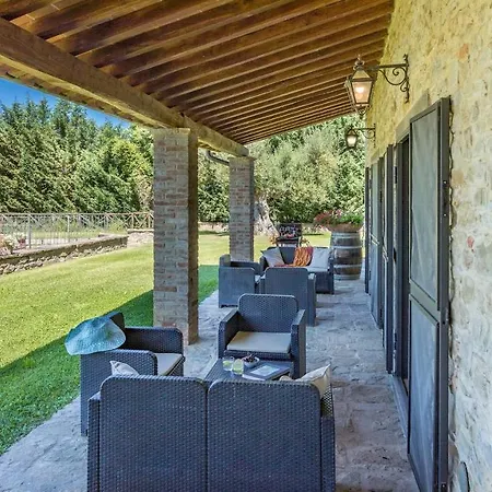 Villa Fontanicchio 14, Emma