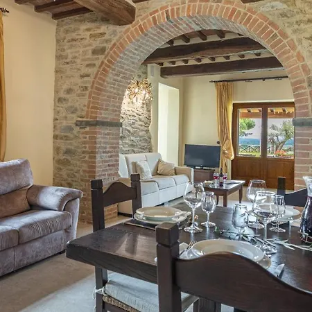 Villa Fontanicchio 14, Emma